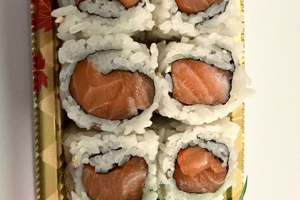 22. Salmon Roll