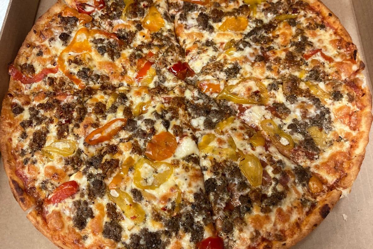 15" X-Large Spicy Pizza