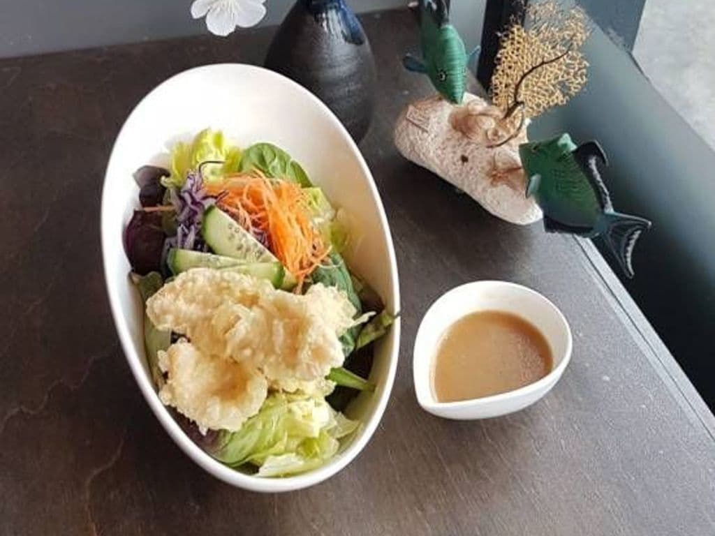 Salmon Tempura Salad