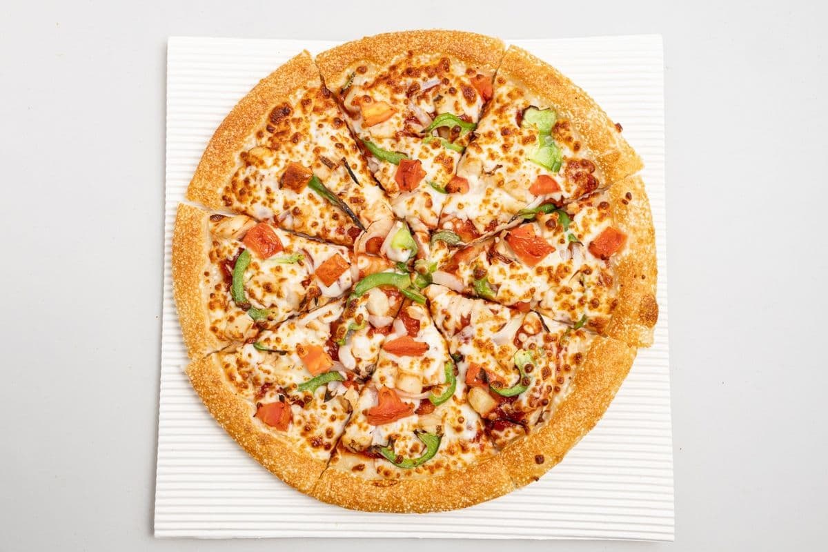29. 10" Small Chicken Supreme Pizza