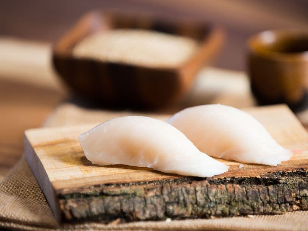 Oil Fish Sushi(2pcs)
