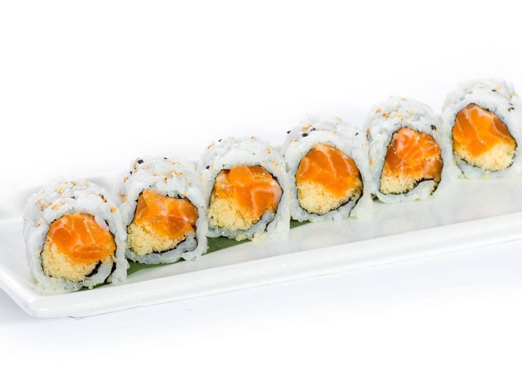 M08. Spicy Salmon Roll (6 Pcs)