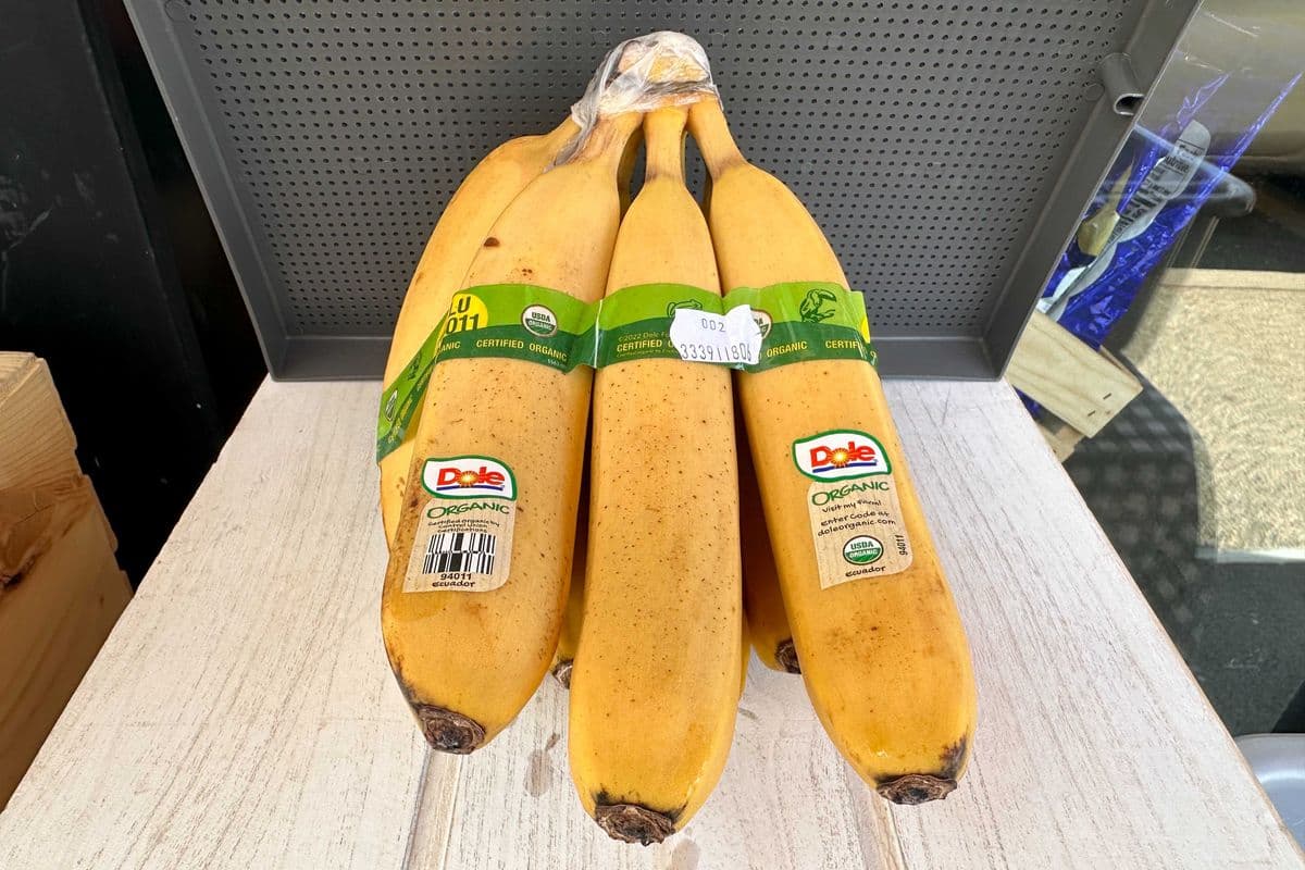 Bananas Bunched (1 Bunch/1kg)