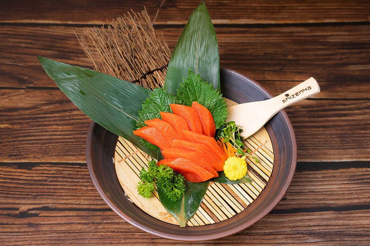 Party Sockeye Salmon Sashimi (9 pcs)