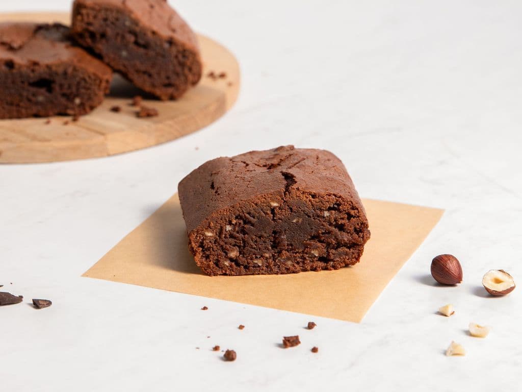 Fudgy Brownie Cake
