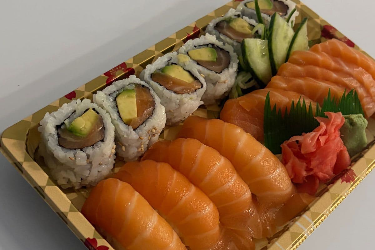 101. Salmon lover Set (15pcs)