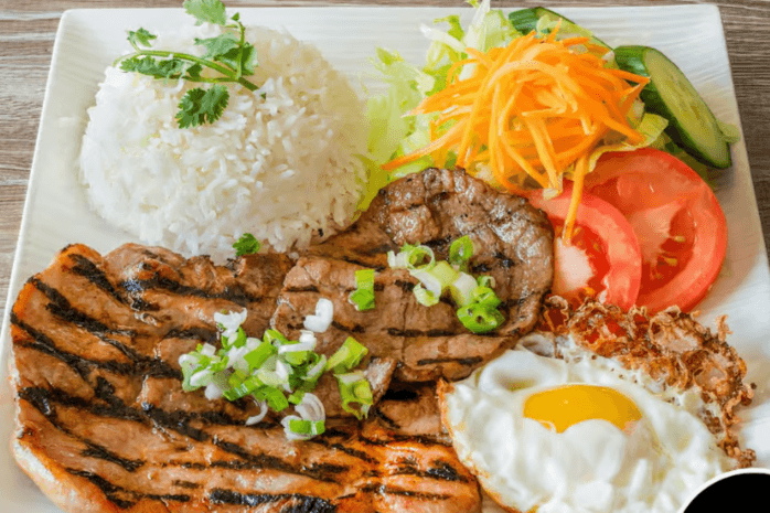 C.6 Com Suon Nuong, Bò , Op La (Grilled Pork Chop, Beef and Fried Egg)