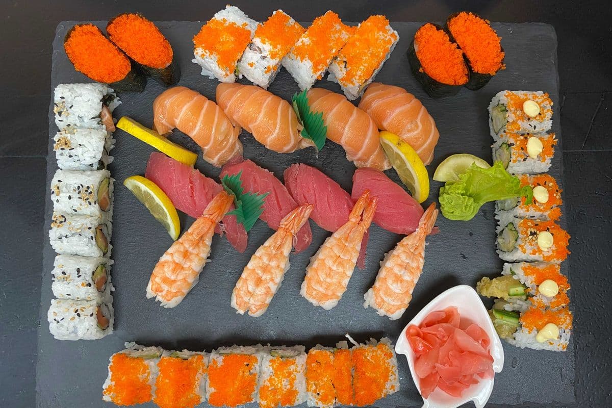 Fuji Party Tray 1