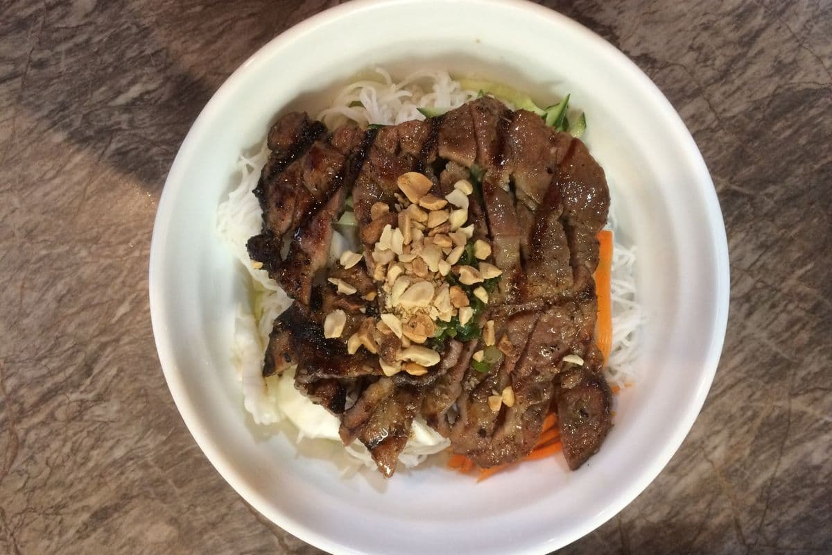 B63. Grilled Pork on Vermicelli Bow/ Bun Thit Heo Nuong