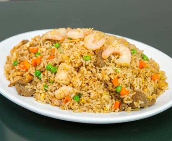 42. Riz frit spécial maison / House Special Fried Rice / 招牌炒饭