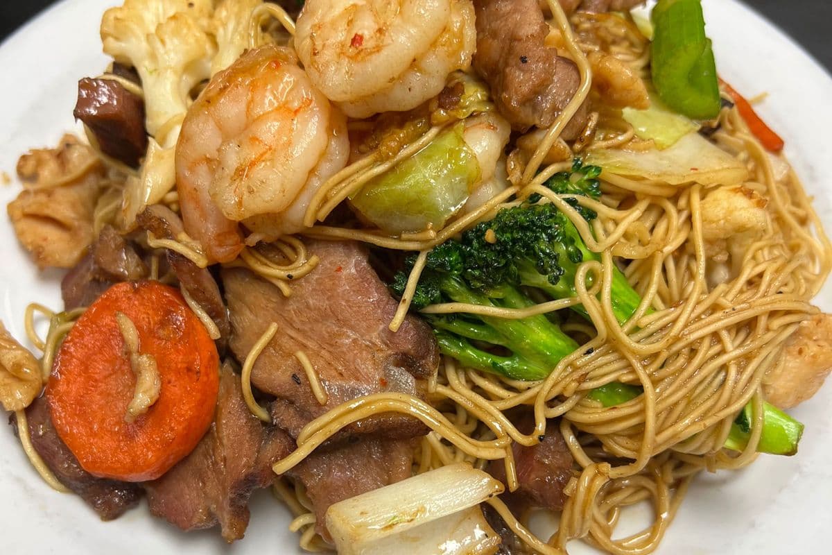 Cantonese Chow Mein