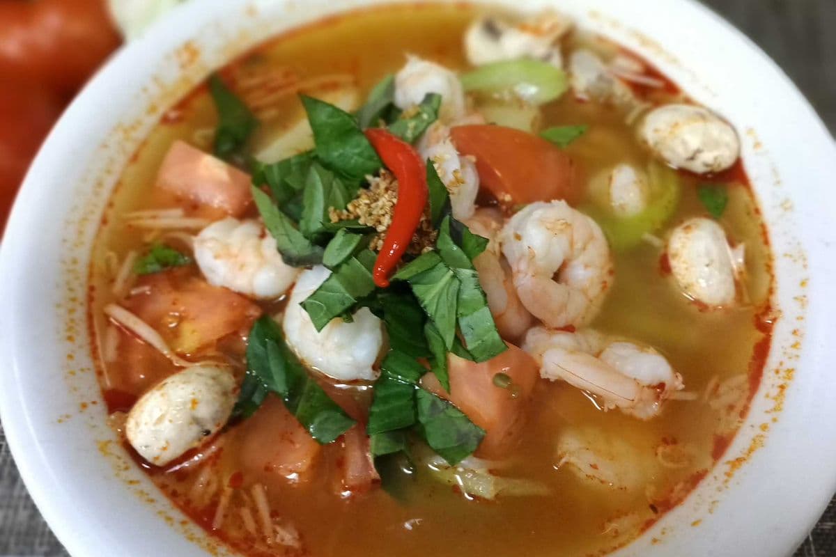 222. Sweet and Sour Tom Yum Shrimp Soup with Rice