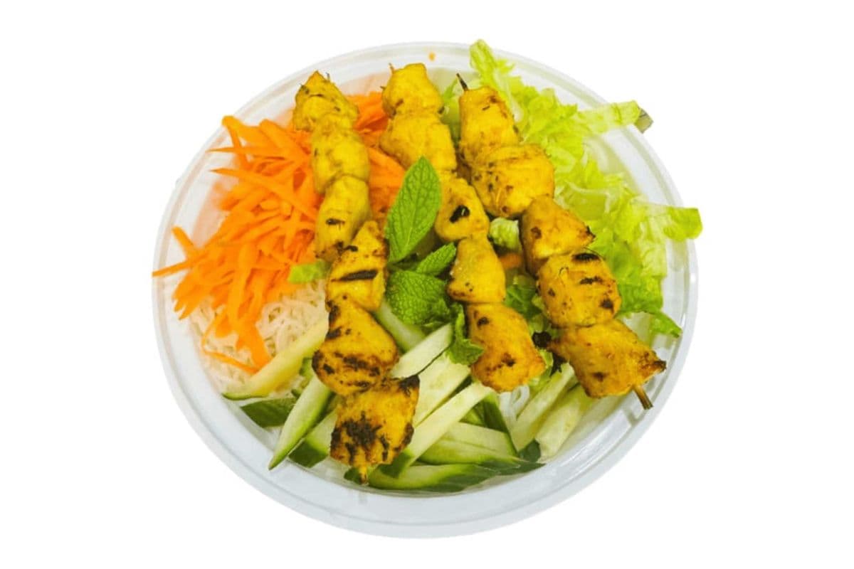 Chicken Vermicelli Bowl (Khmer Style)
