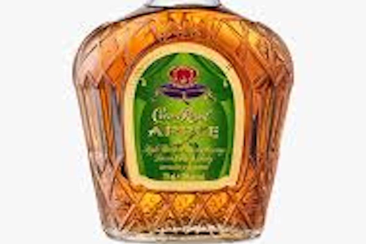 CROWN ROYAL APPLE 750ML (1 x 750ML)