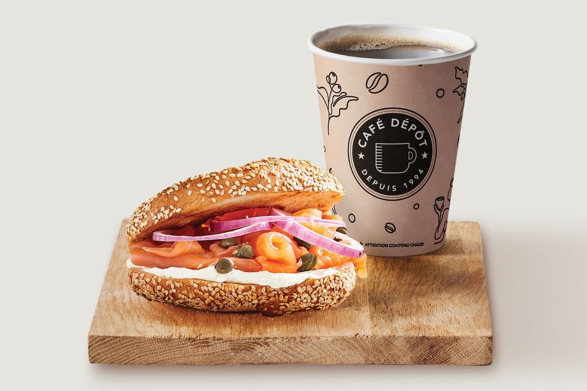Trio bagel au saumon fumé et fromage à la crème / Cream Cheese Smoked Salmon Bagel Trio