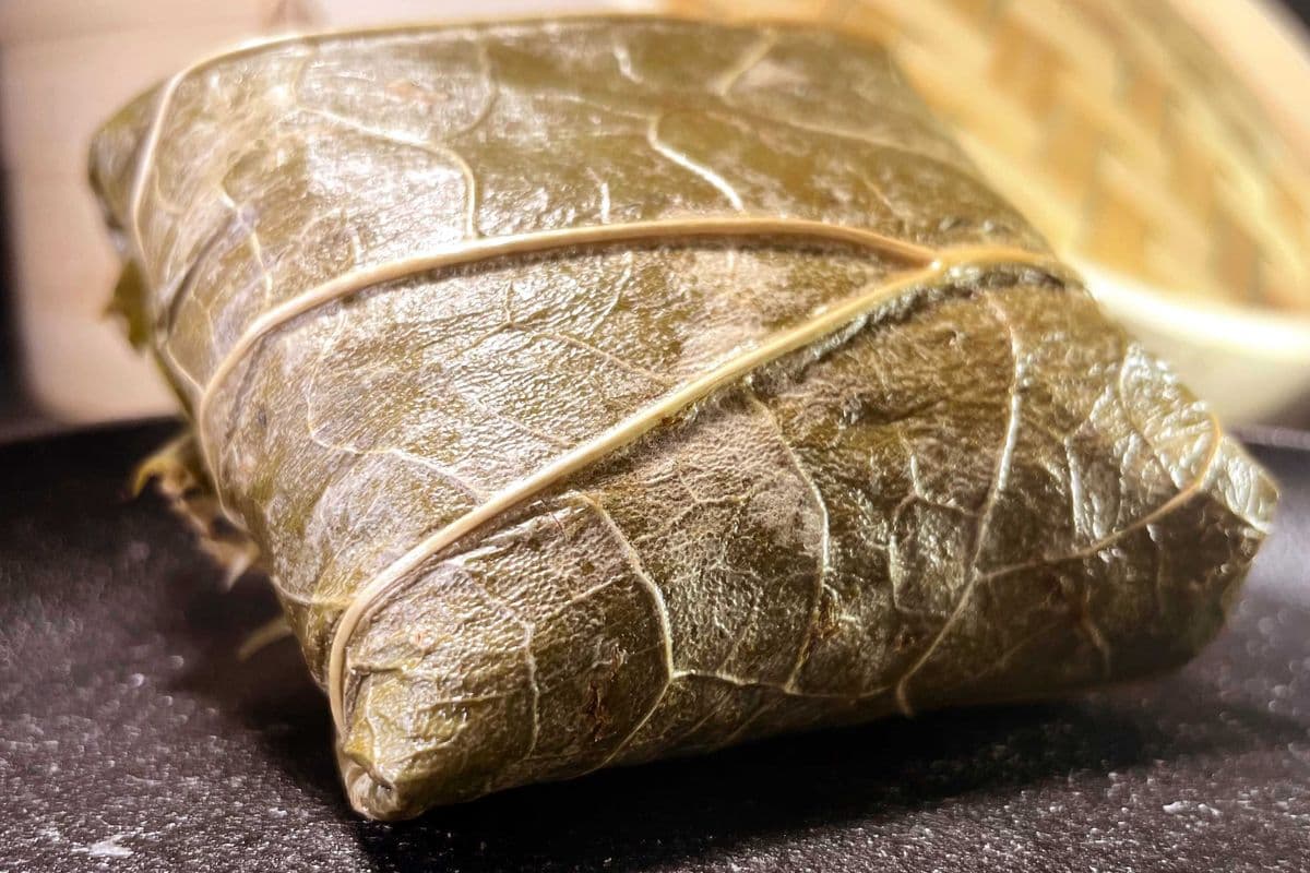 Sticky Rice In Lotus Leaf (Pearl Chicken) - 珍珠糯米雞