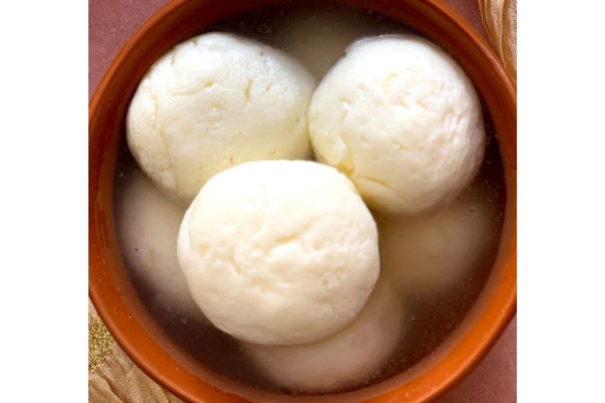 Spongy Rasgulla (1 pc) (each)