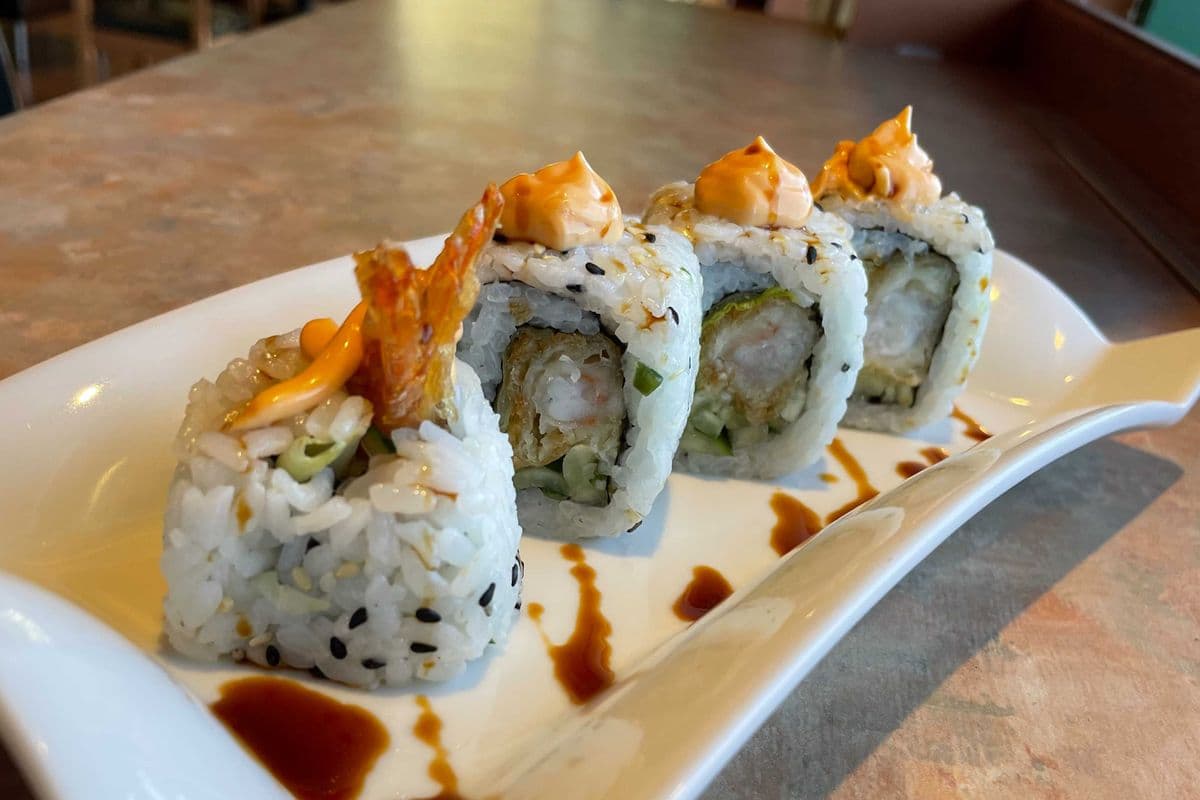 Tempura Shrimp Roll (4 pcs)