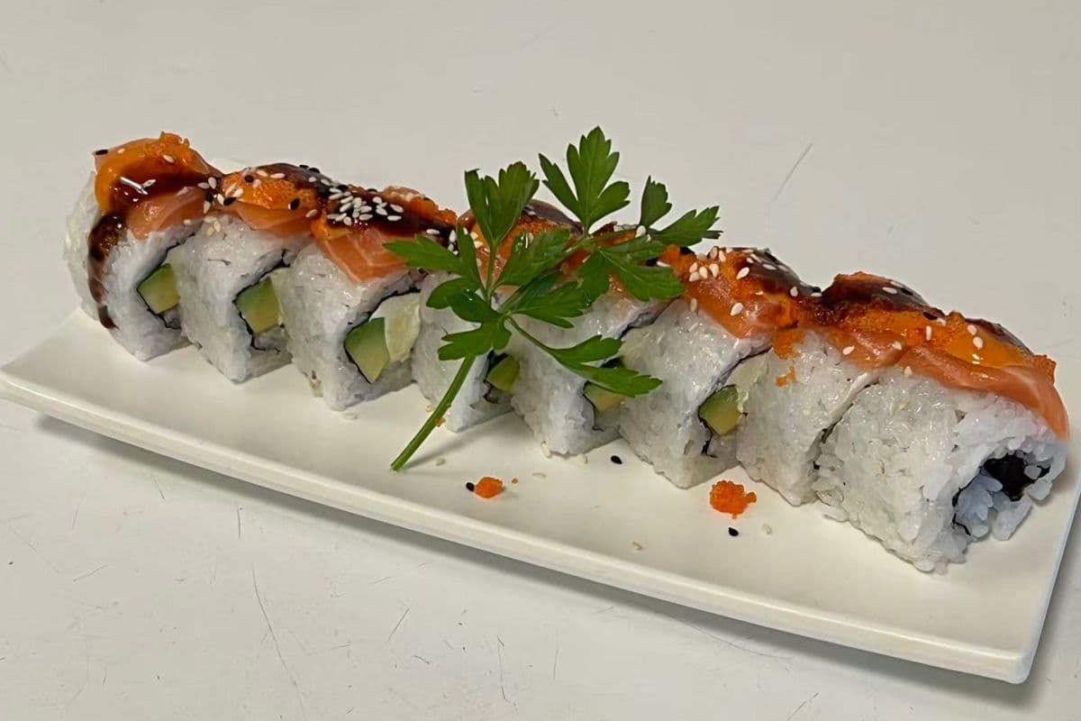 Y1 Golden Roll (8pcs)