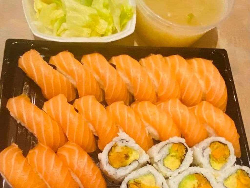 44B. Salmon Sushi Lover (23pcs)