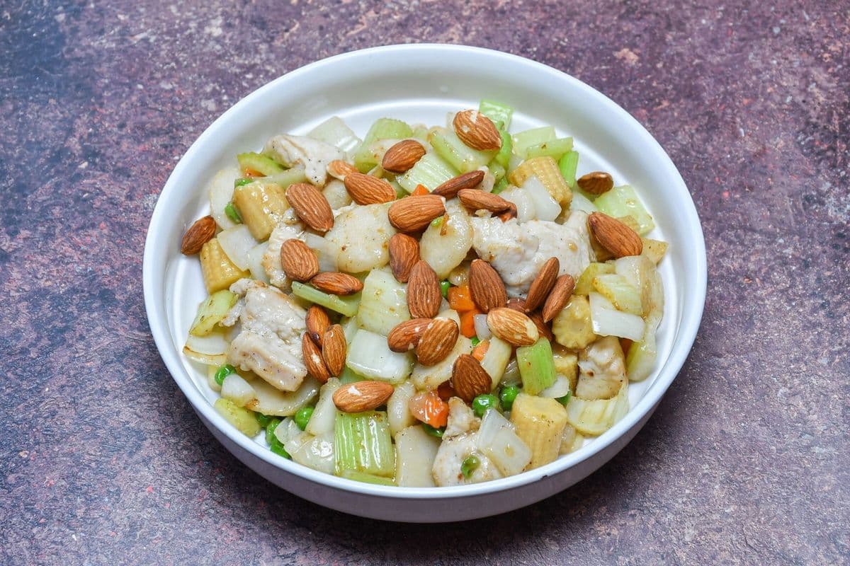Almond Chicken with Veg
