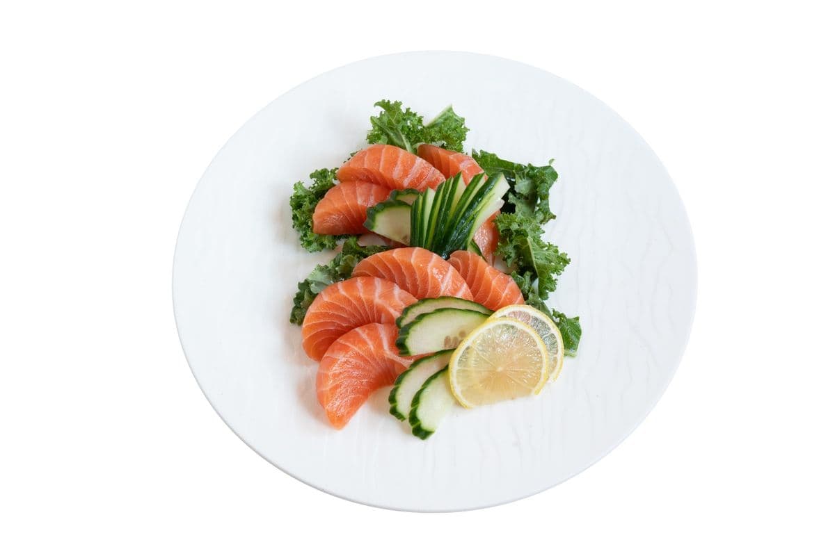 Salmon Sashimi (7 pcs)