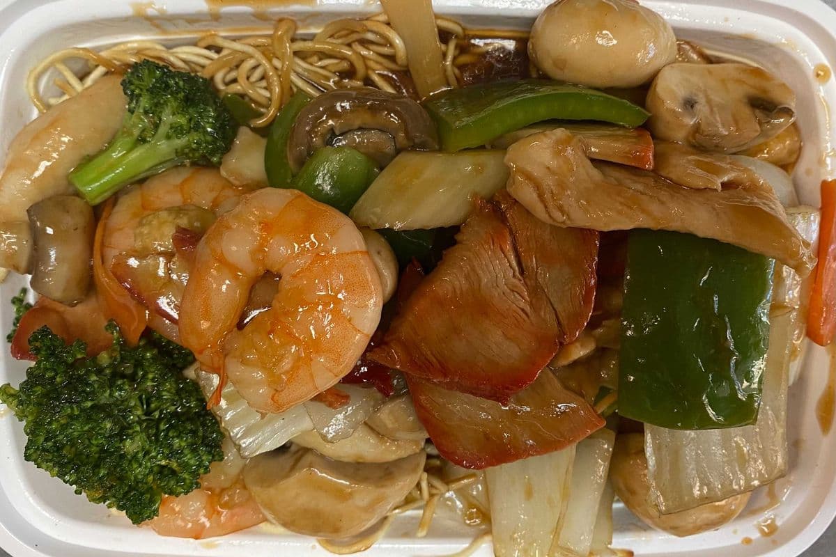 Cantonese Chow Mein