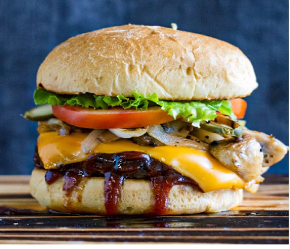 Smokehouse Burger (1200 Cal)