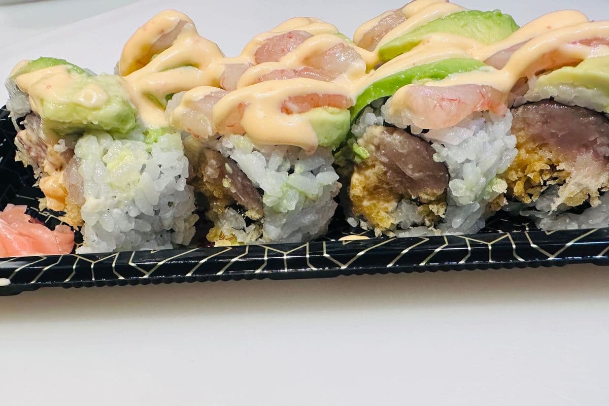 I16. Special 97 Tuna Roll