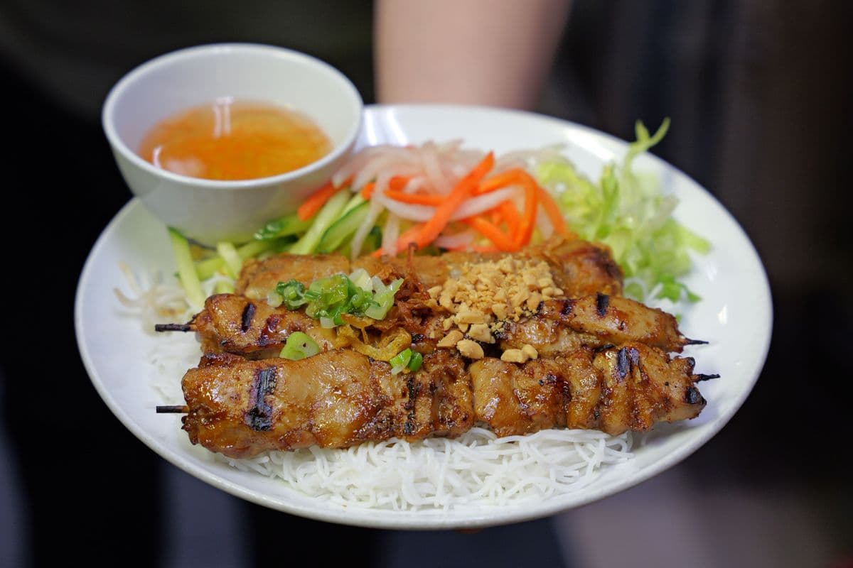 Chicken and Spring Roll Vermcelli (Bún Gá Chả Giò)