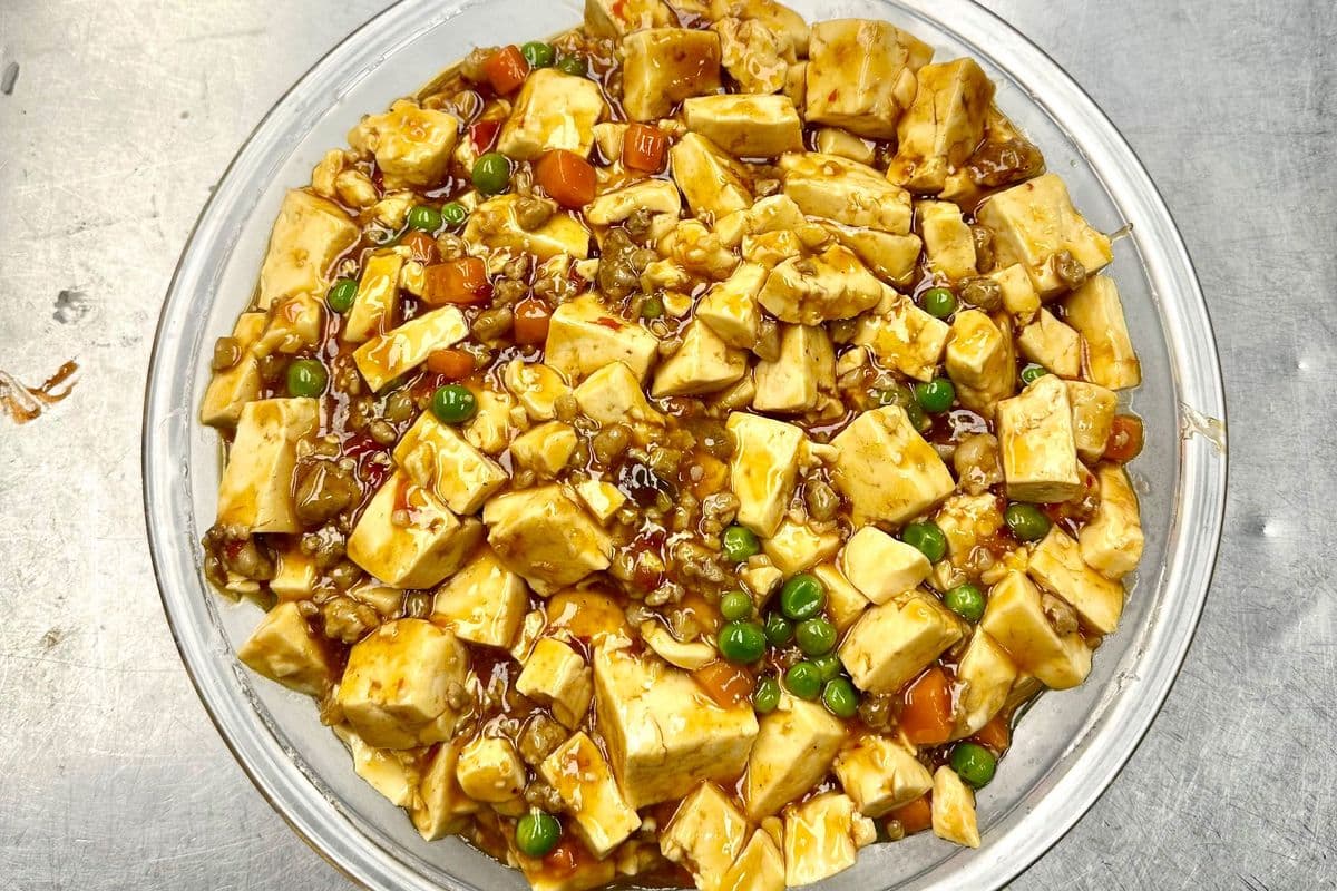 V8. Tofu de style Sichuanais / Szechuan-Style Tofu