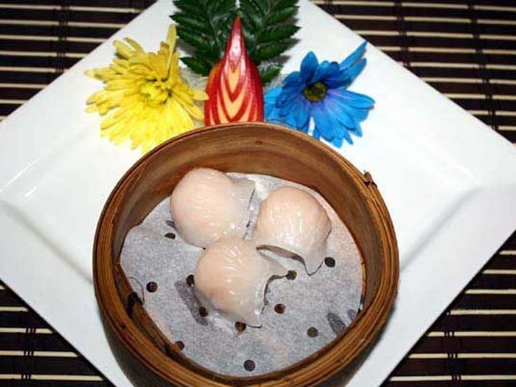28. Vegetable Dumpling with Shrimps (5pcs)