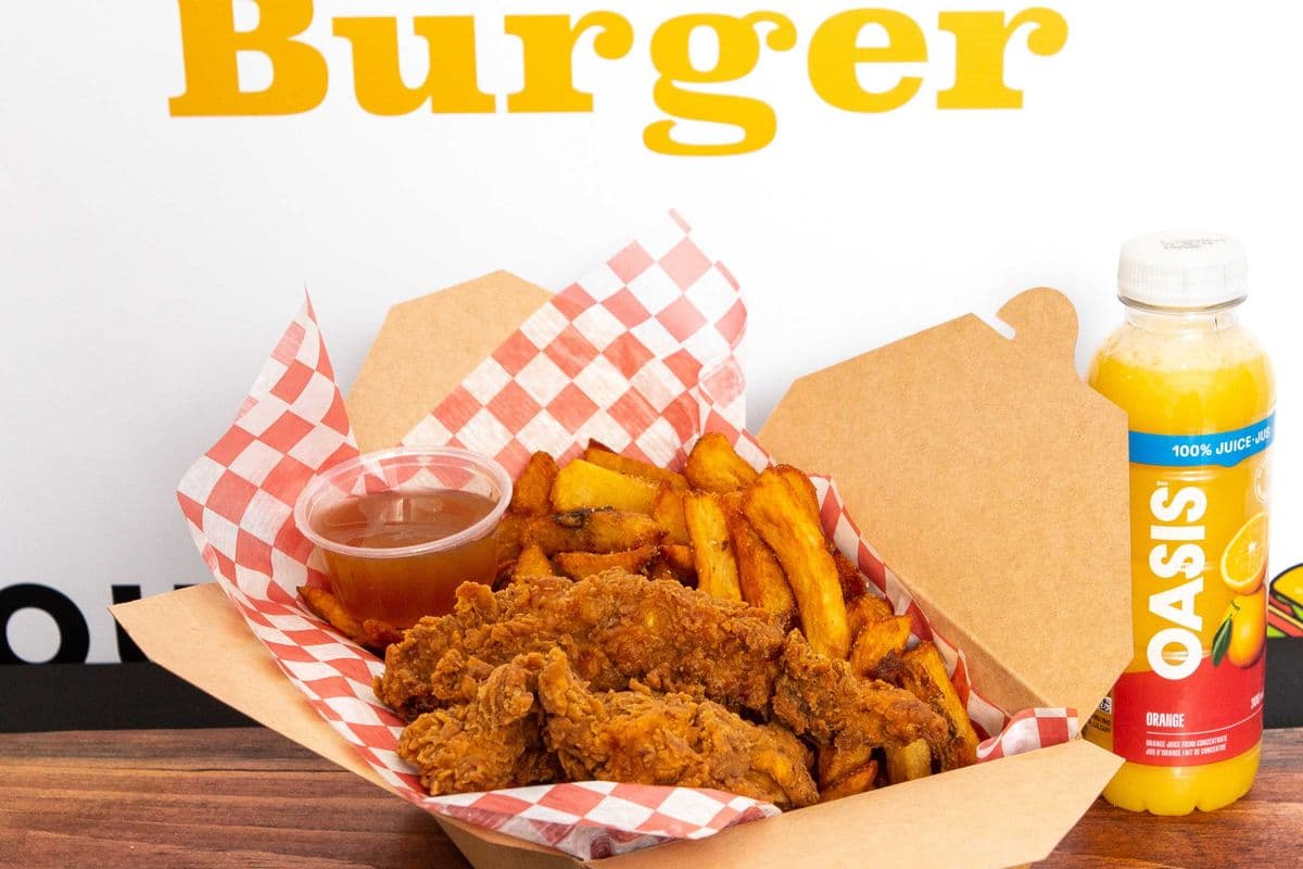 Kids Chicken Strips Meal (2 pcs)