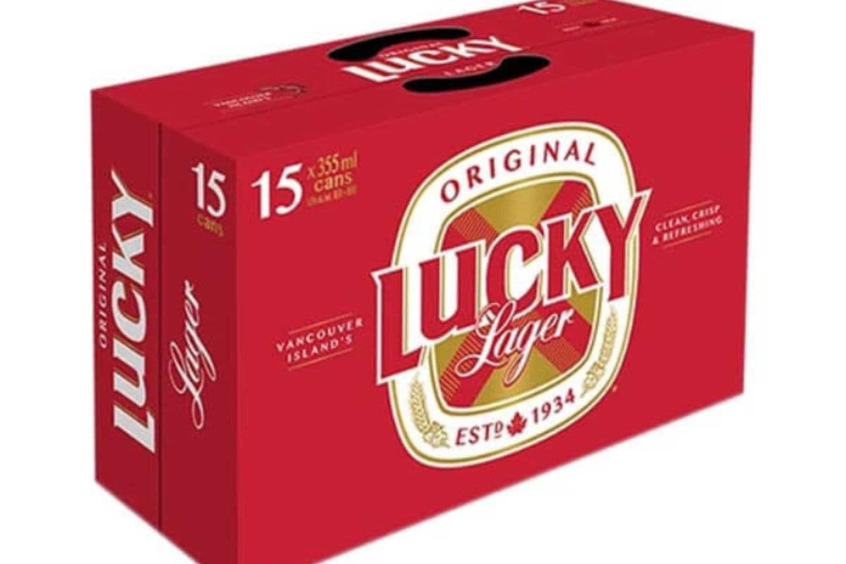 Lucky Lager (15 Cans) (15 x 355ml)