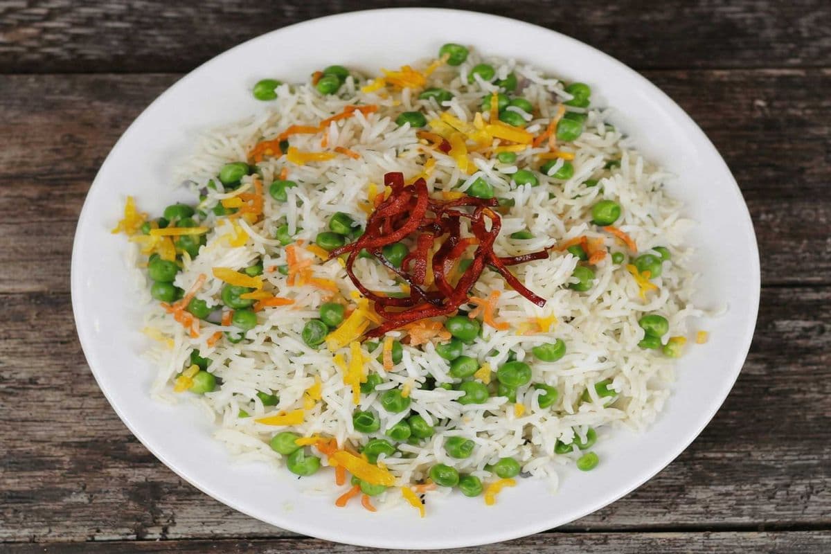Muttar Pulao