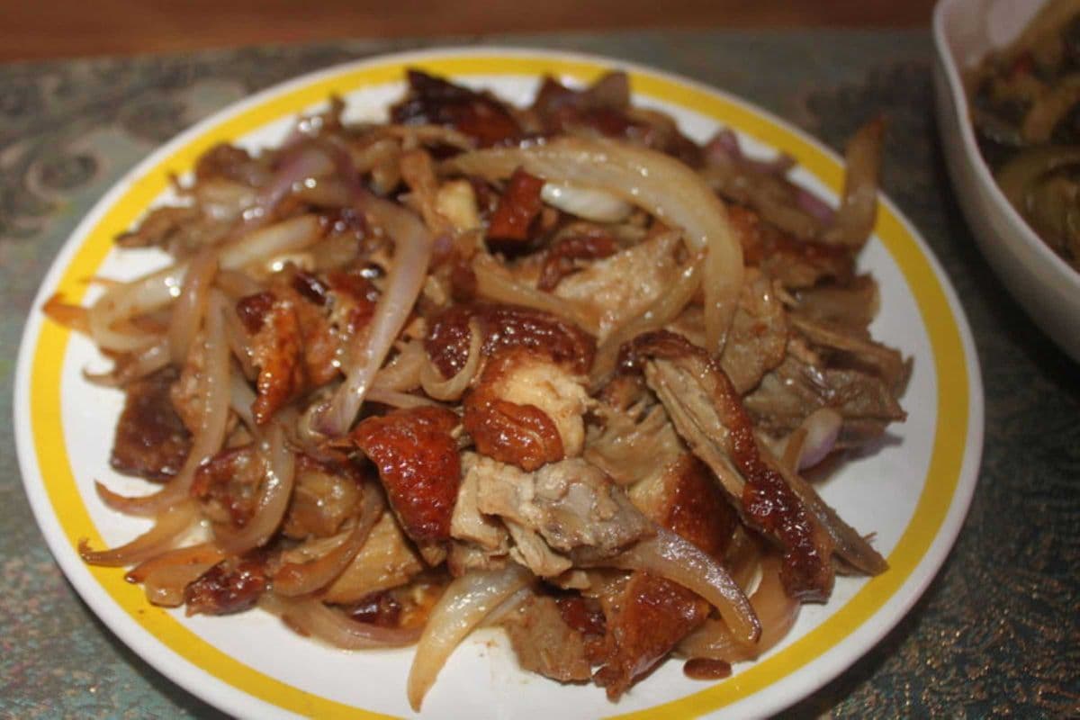 Green Onion Shredded Duck (葱爆鸭片)