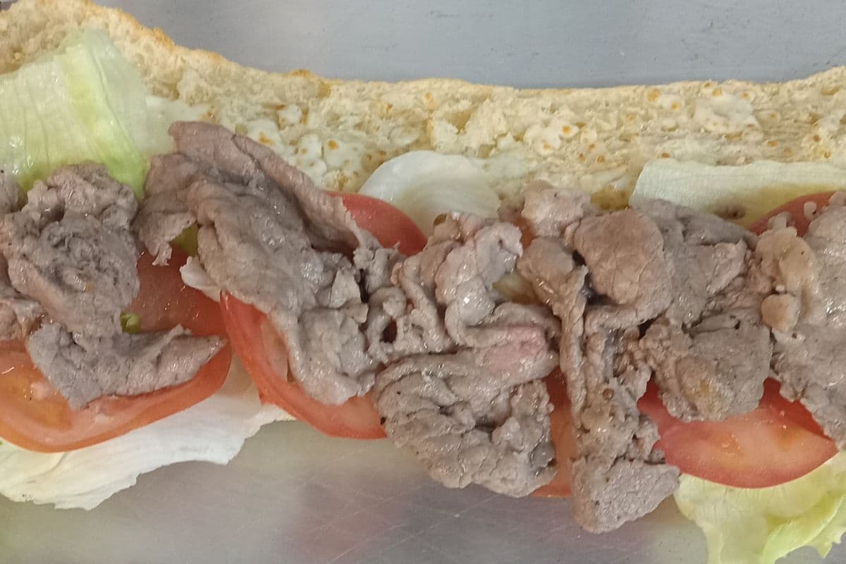 Steak & Onions (6 oz)