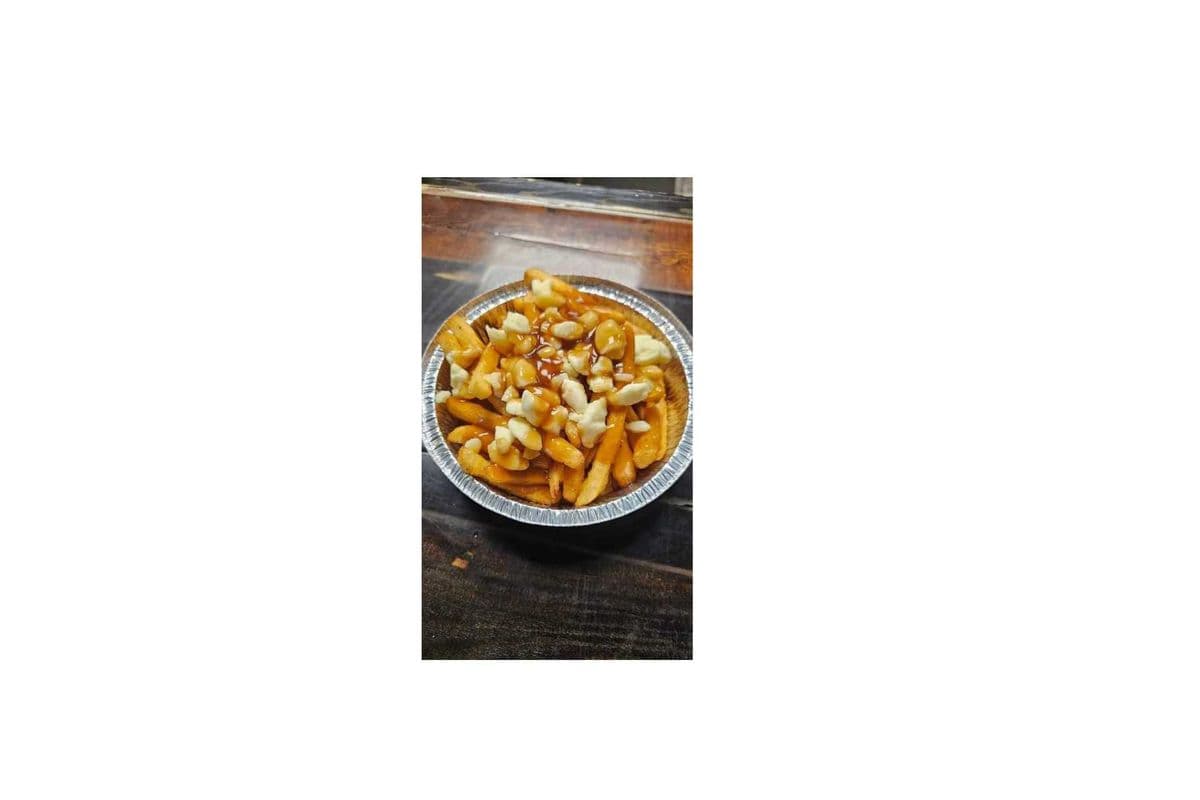 Large Poutine