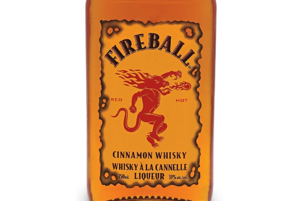 Fireball (1 x 375 ml)