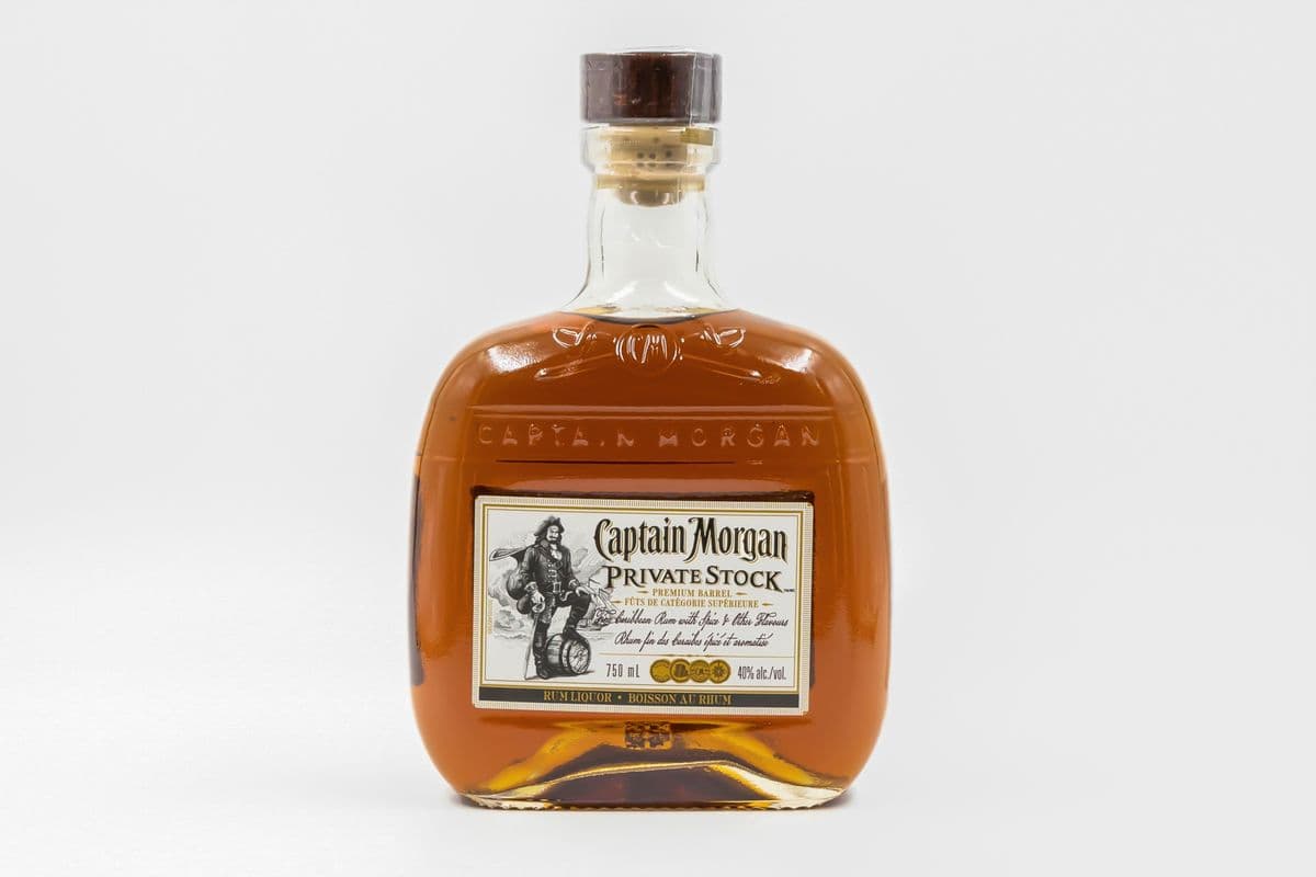 Captain Morgan Private Stock Premium Barrel (1 x 750 ml)