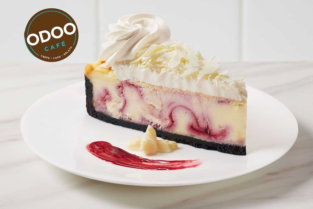 White Chocolate Raspberry Cheesecake