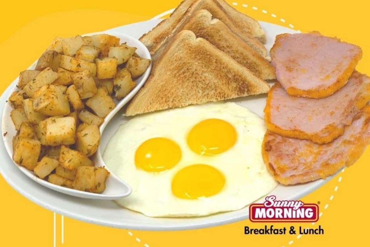 Peameal Bacon and Eggs