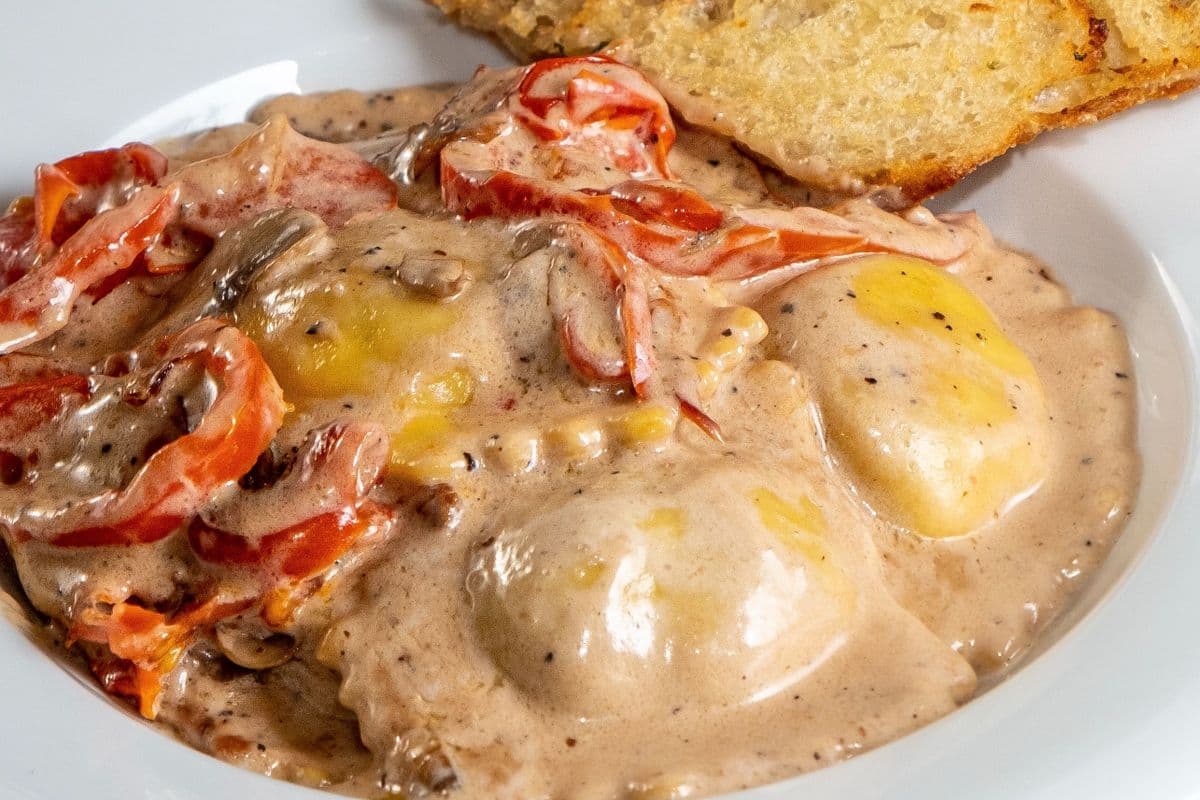 Braised Beef Ravioli (7 pcs) (Entree)