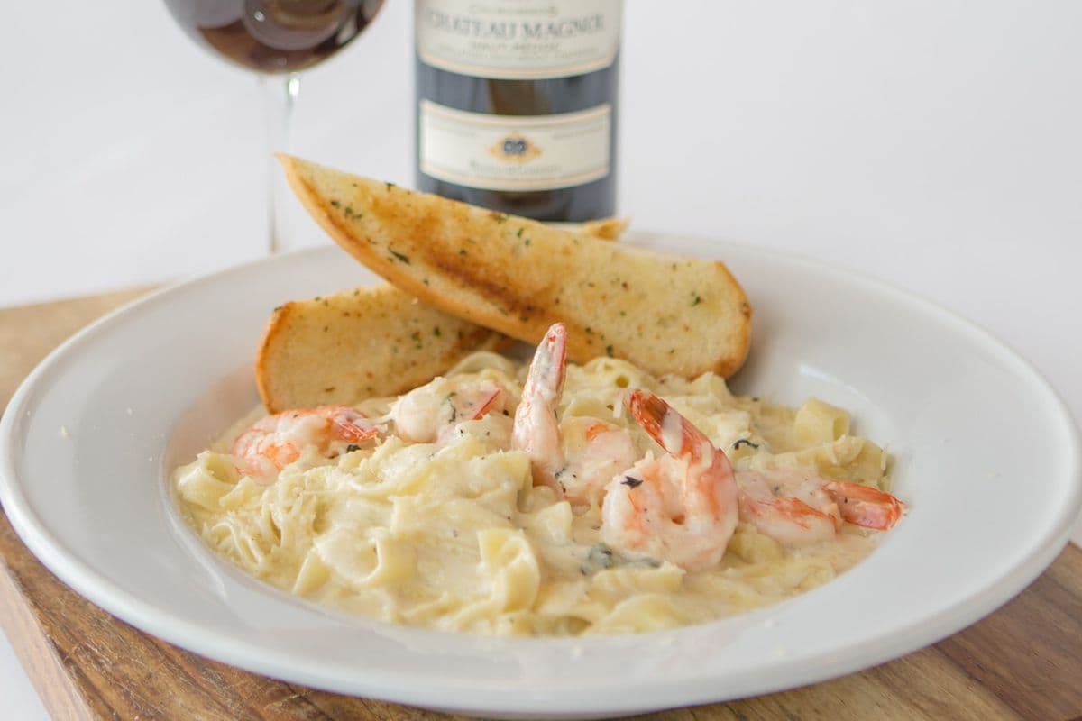 Fettuccine Alfredo