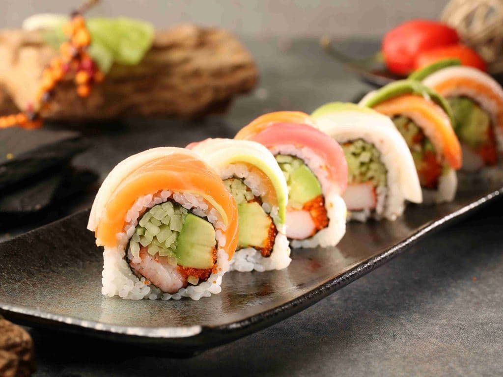 Rainbow Roll [6pc]