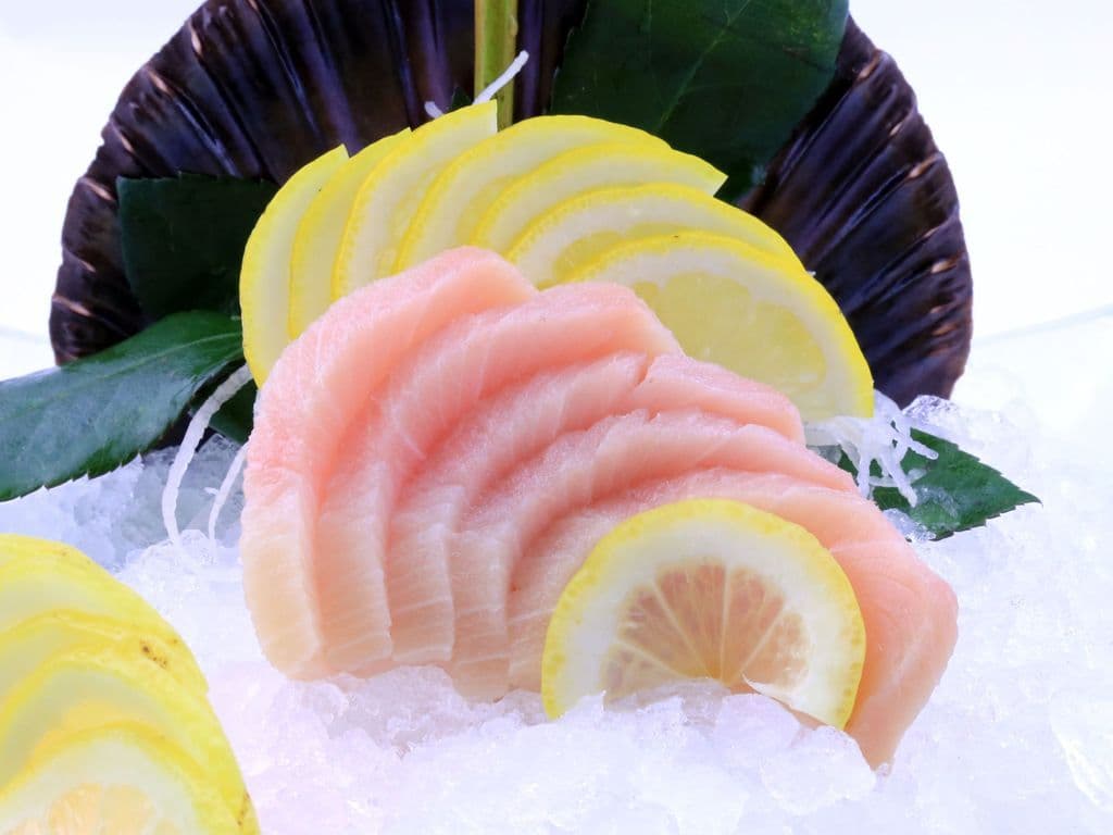 141A.Hamachi Sashimi(5pcs)