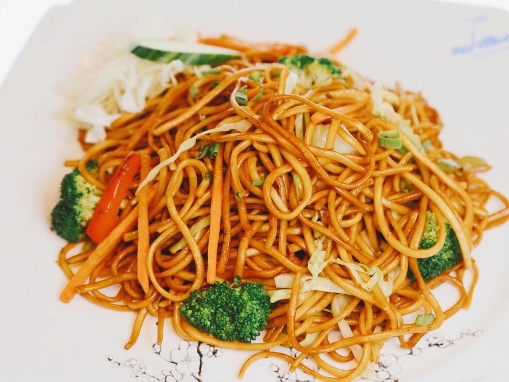 80.Vegetable Chowmein