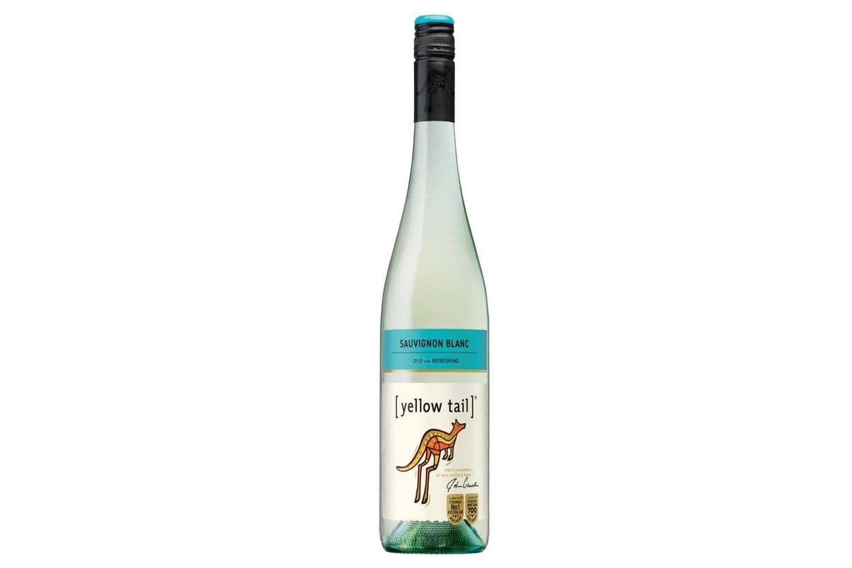YELLOW TAIL SAUVIGNON BLANC 750 ML (1 x 750 ML)