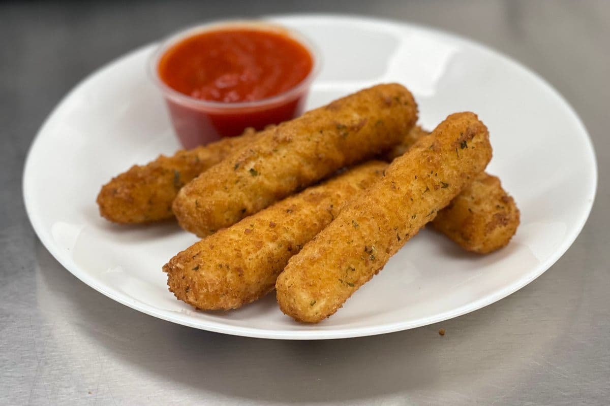 Mozzarella Sticks (5pcs)