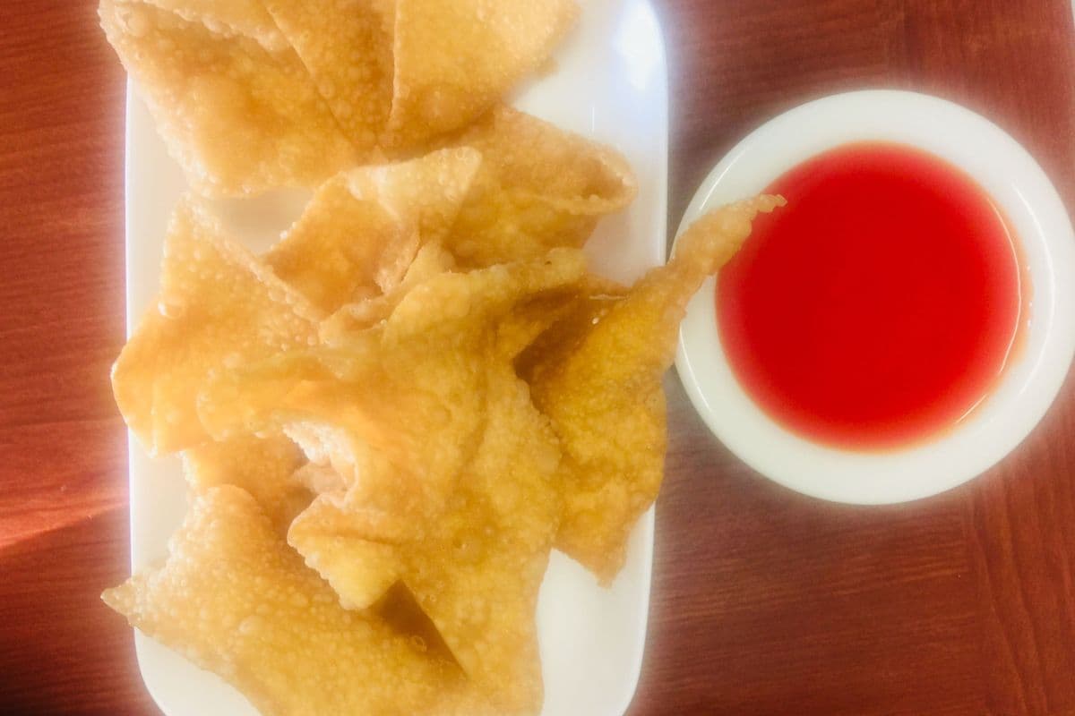 3. Crispy Fried Wontons (12 pcs)